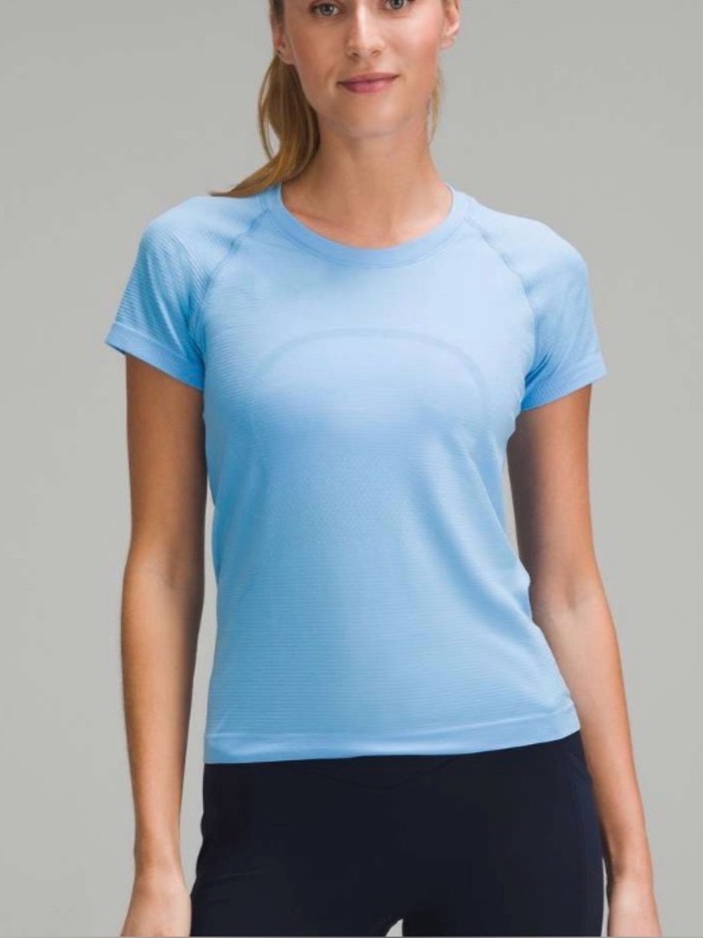 NWT  Lululemon Swiftly Top